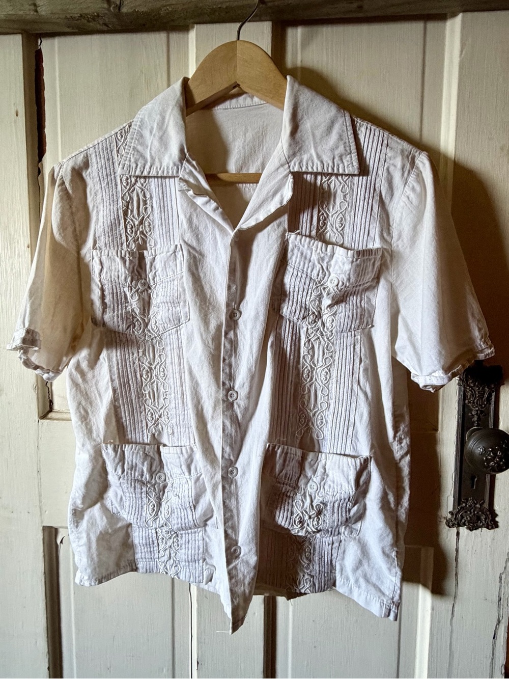 Vintage White Embroidered Guayabera Shirt Women's Cotton Blend Button Front Top